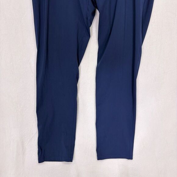 Rhone Men's Blue Straight Leg Golf Athletic Pants Size 38 x 31.5" Inseam - Picture 3 of 14